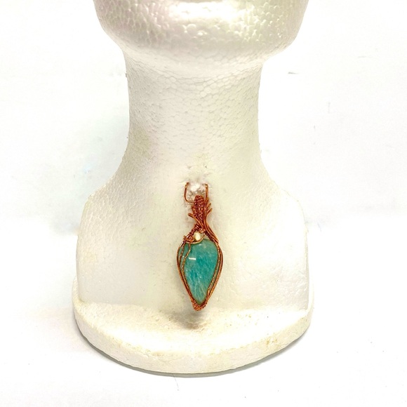 HANDMADE Amazonite & Mother of Pearl Hand Wrapped Pure Copper Statement Pendant - Picture 3 of 10